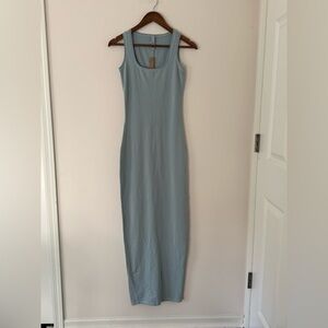 NWT - SKIMS
New Vintage Scoop Neck Maxi Dress In Denim - Sz S